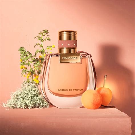 chloe nomade absolu de parfum.